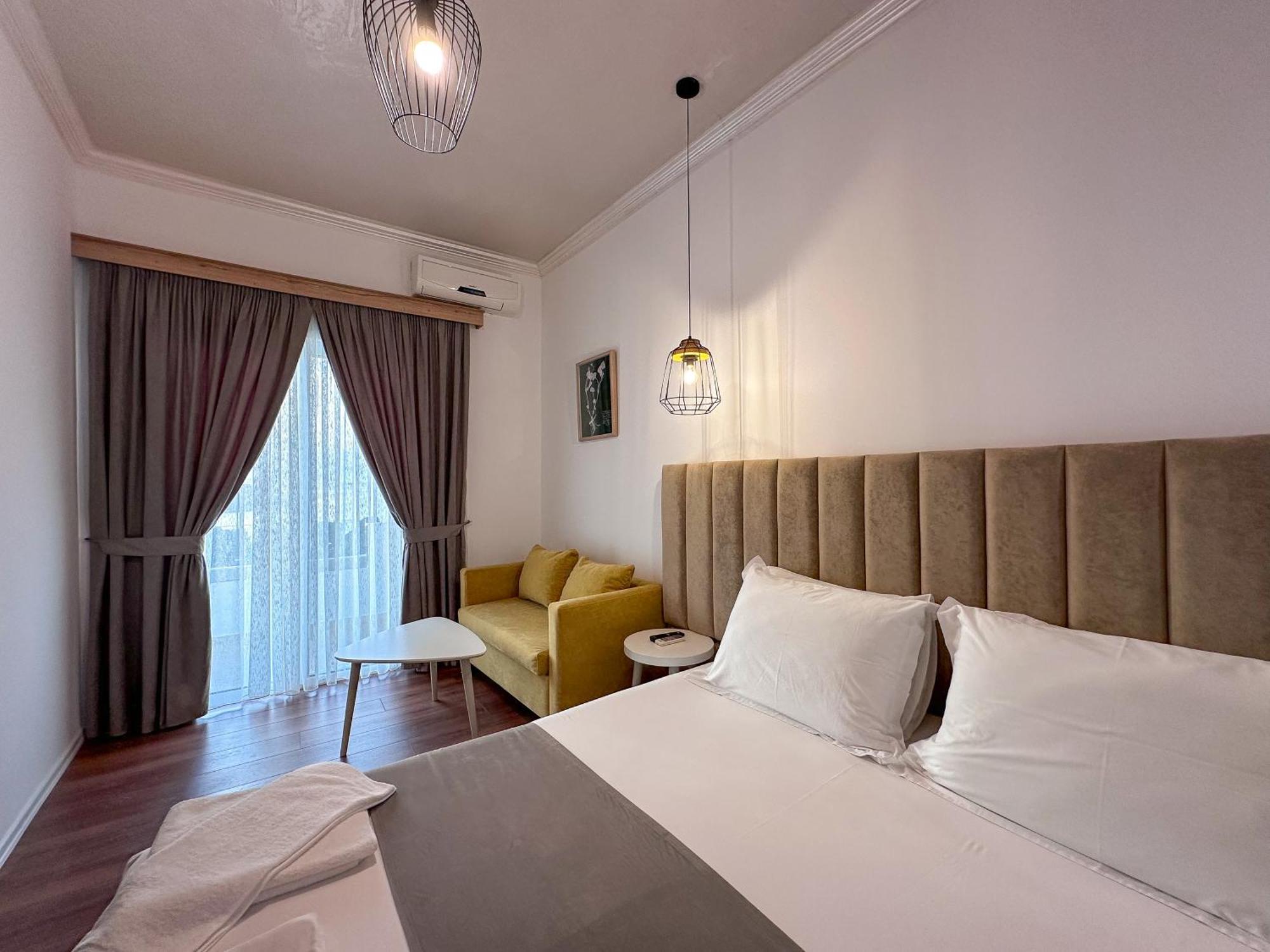 Hotel Murati Εξαμίλιο Εξωτερικό φωτογραφία