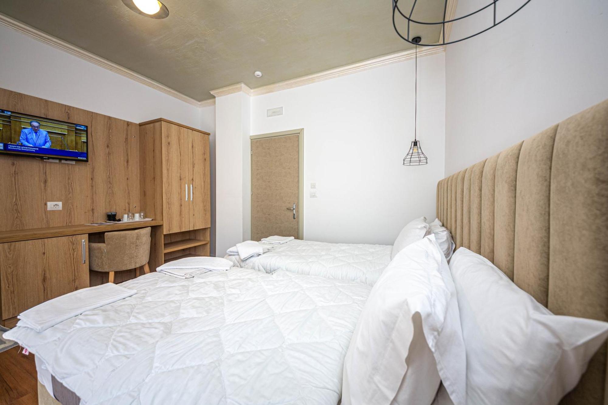 Hotel Murati Εξαμίλιο Εξωτερικό φωτογραφία