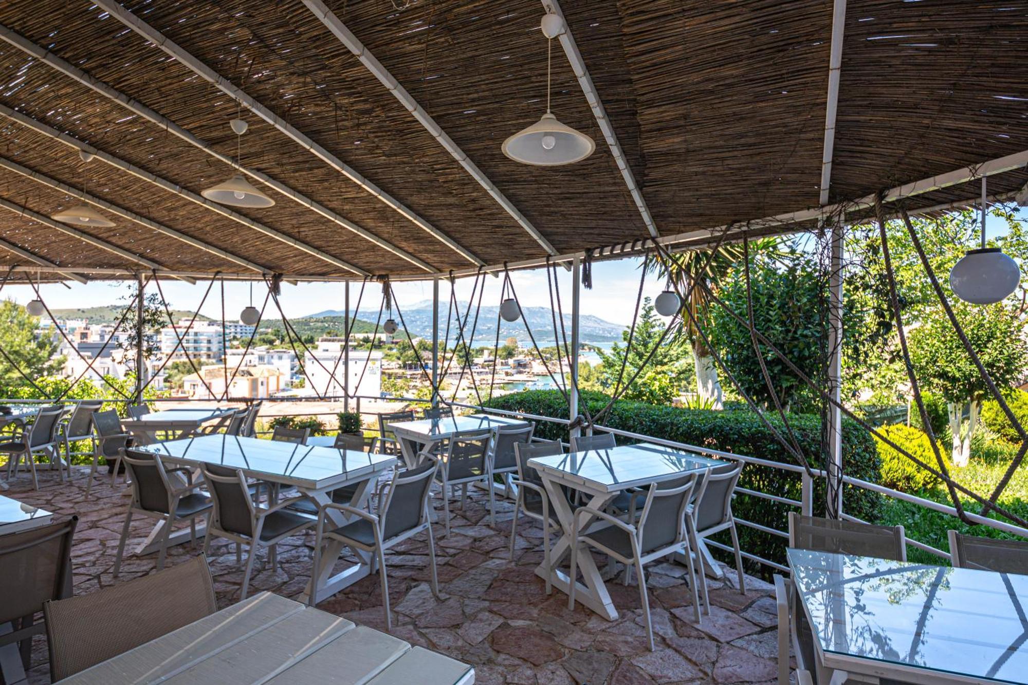 Hotel Murati Εξαμίλιο Εξωτερικό φωτογραφία