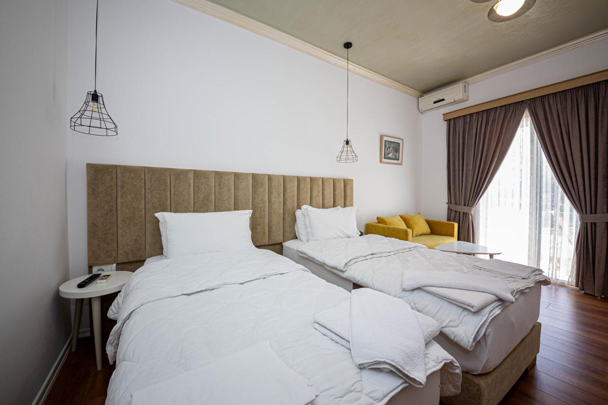 Hotel Murati Εξαμίλιο Εξωτερικό φωτογραφία